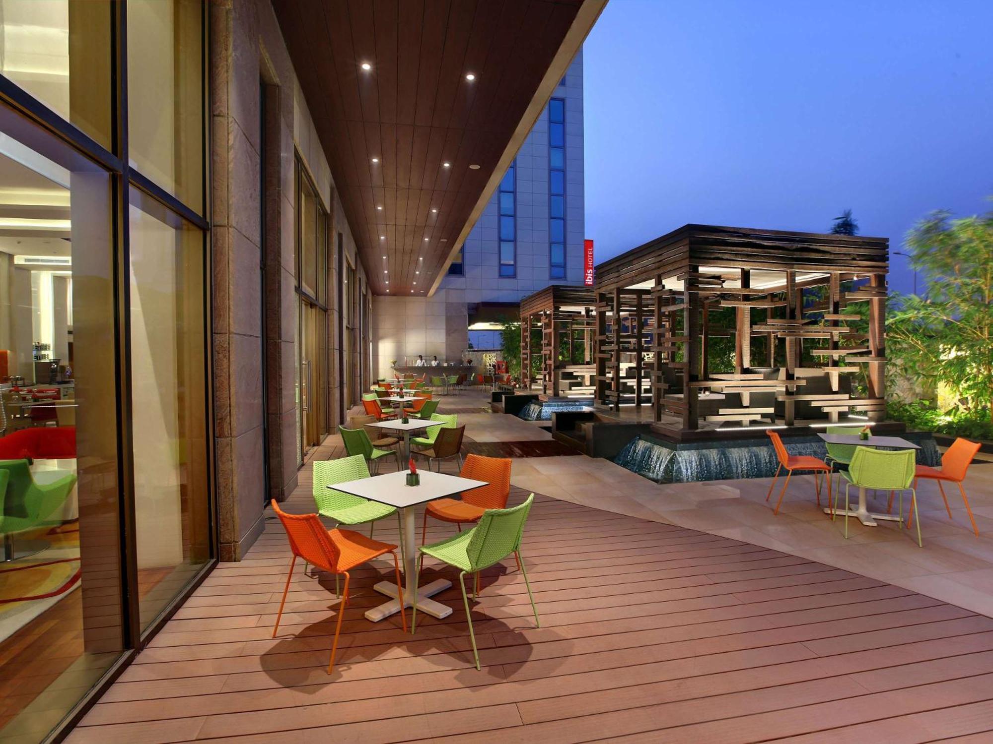 Ibis New Delhi Aerocity - An Accor Brand Exterior foto